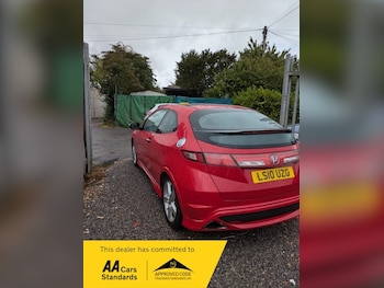 Used Honda Civic 2010 for sale - 75728125: Photo
