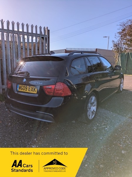 Used BMW 3 Series 2009 for sale - 76631109: Photo 4