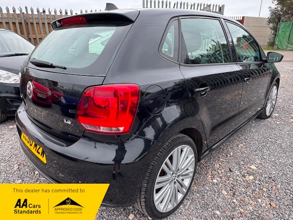 Used Volkswagen Polo 2010 for sale - 76224154: Photo 3
