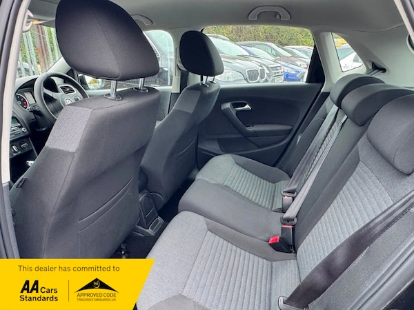 Used Volkswagen Polo 2010 for sale - 76224154: Photo 8