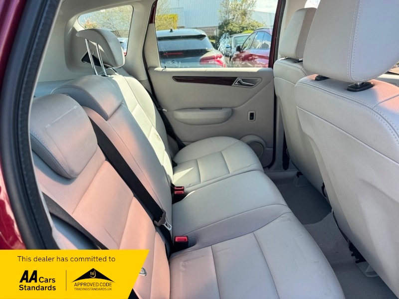 Used Mercedes-Benz A-Class 2010 for sale - 78140957: Photo 8