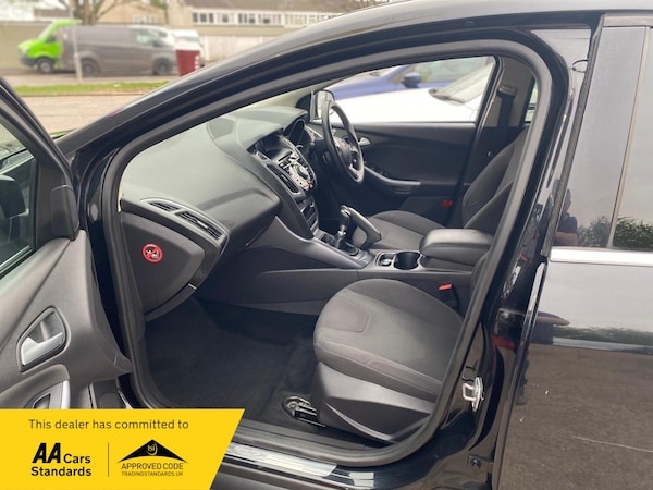 Used Ford Focus 2012 for sale - 74266274: Photo 8