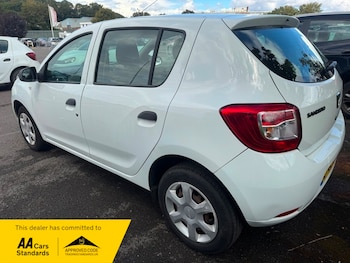 Used Dacia Sandero 2013 for sale - 79586013: Photo