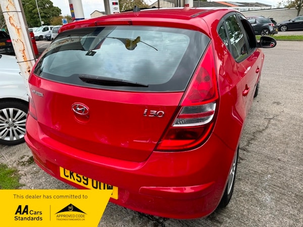 Used Hyundai i30 2009 for sale - 72341446: Photo 3