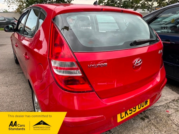 Used Hyundai i30 2009 for sale - 72341446: Photo 4