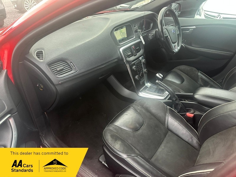 Used Volvo V40 2014 for sale - 77535638: Photo 5