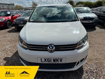 Used Volkswagen Touran 2011 for sale - 78219463: Photo