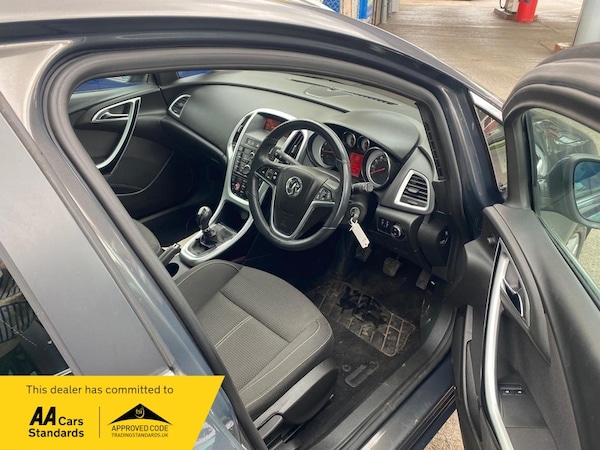 Used Vauxhall Astra 2013 for sale - 74449704: Photo 5