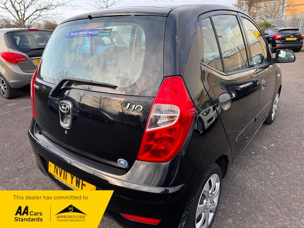Used Hyundai i10 2011 for sale - 74157202: Photo 3