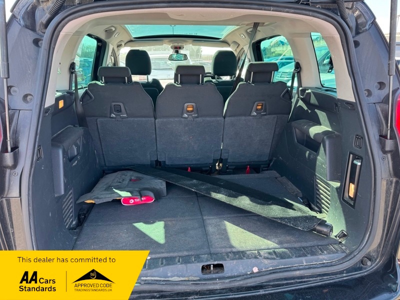 Used Peugeot 5008 2012 for sale - 78140975: Photo 8