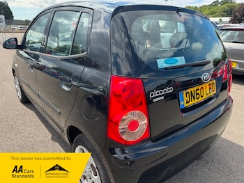 Used Kia Picanto 2010 for sale - 79462802: Photo