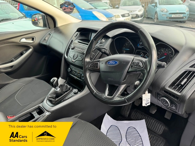Used Ford Focus 2015 for sale - 77990331: Photo 4