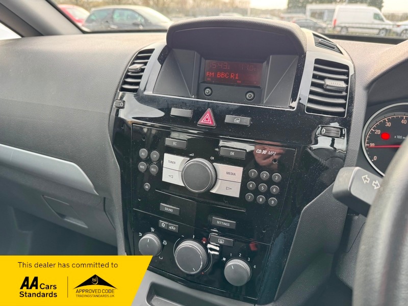 Used Vauxhall Zafira 2013 for sale - 77921000: Photo 9