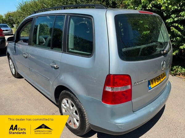 Used Volkswagen Touran 2006 for sale - 75243162: Photo 4