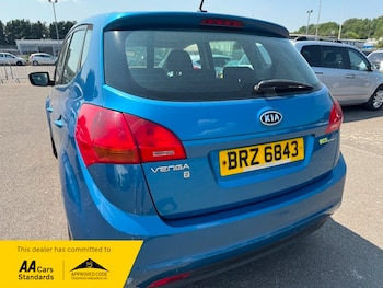 Used Kia Venga 2010 for sale - 79241911: Photo