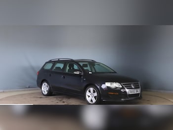 Used Volkswagen Passat 2010 for sale - 77452697: Photo