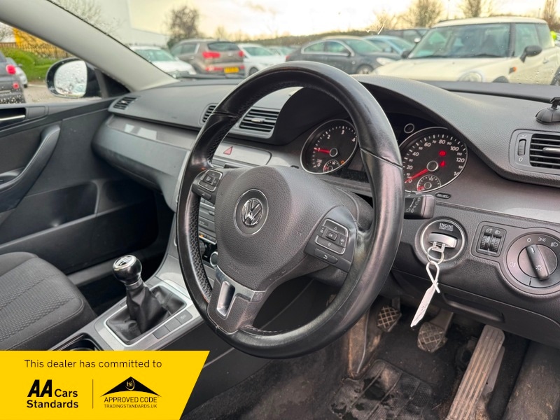 Used Volkswagen Passat 2010 for sale - 77452697: Photo 5