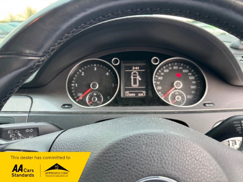 Used Volkswagen Passat 2010 for sale - 77452697: Photo 6