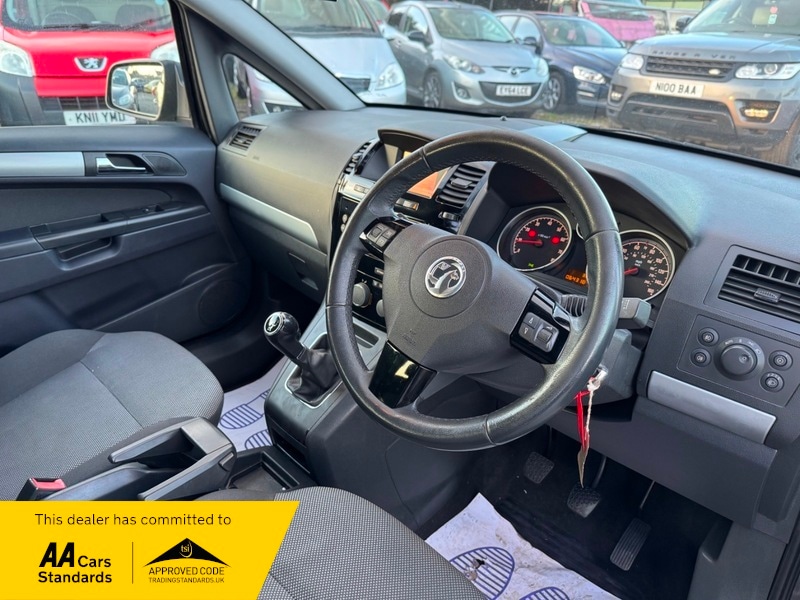 Used Vauxhall Zafira 2012 for sale - 77403517: Photo 5