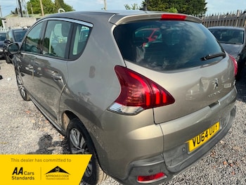 Used Peugeot 3008 2014 for sale - 78598888: Photo