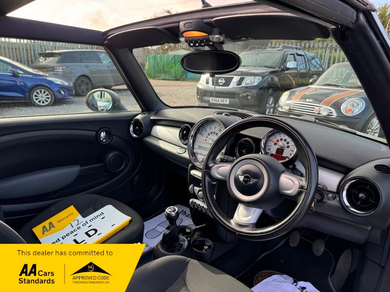 Used MINI Convertible 2010 for sale - 77655894: Photo 7