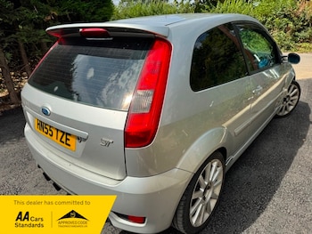 Used Ford Fiesta 2005 for sale - 75384720: Photo