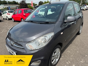 Used Hyundai i10 2011 for sale - 79241878: Photo