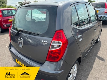 Used Hyundai i10 2011 for sale - 79241878: Photo