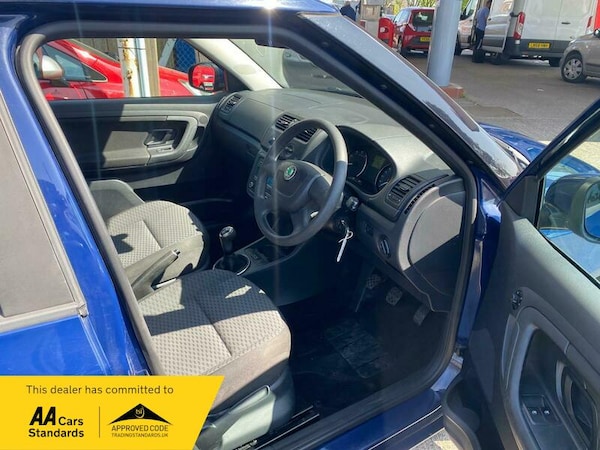 Used Skoda Fabia 2011 for sale - 74516861: Photo 5
