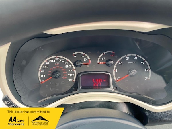 Used Vauxhall Astra 2010 for sale - 73808143: Photo 7