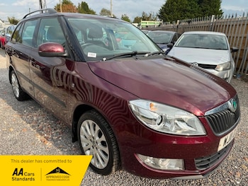 Used Skoda Fabia 2011 for sale - 76098365: Photo
