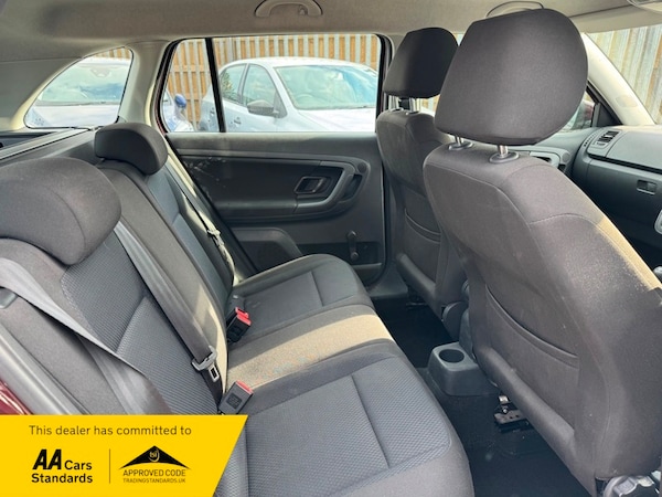 Used Skoda Fabia 2011 for sale - 76098365: Photo 6