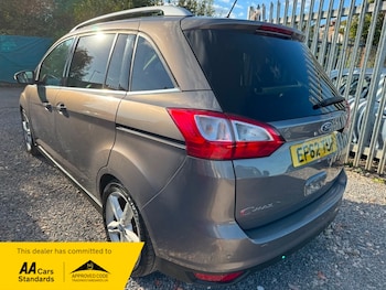 Used Ford Grand C-Max 2012 for sale - 76081499: Photo