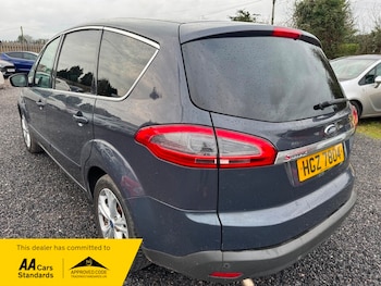 Used Ford S-Max 2014 for sale - 77027772: Photo