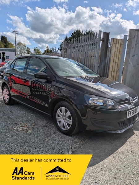 Used Volkswagen Polo 2010 for sale - 76081497: Photo 2