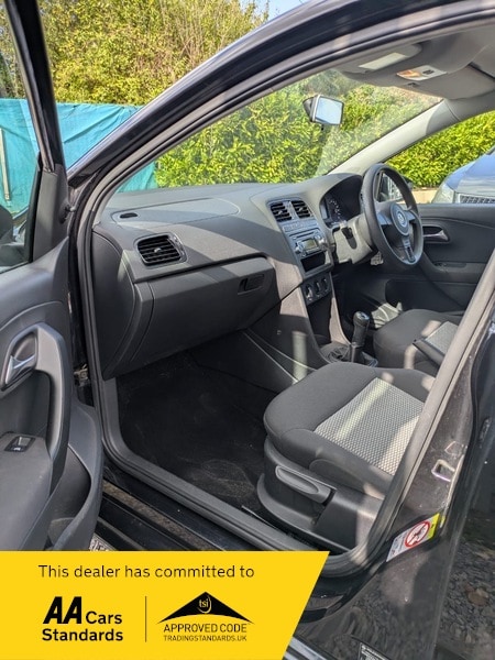 Used Volkswagen Polo 2010 for sale - 76081497: Photo 7