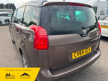 Used Peugeot 5008 2014 for sale - 78525821: Photo