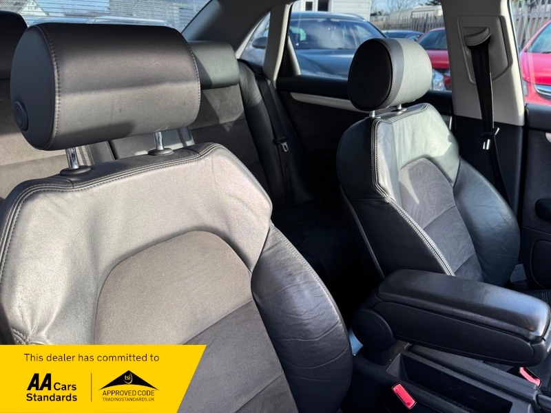 Used Audi A4 2006 for sale - 76896660: Photo 7