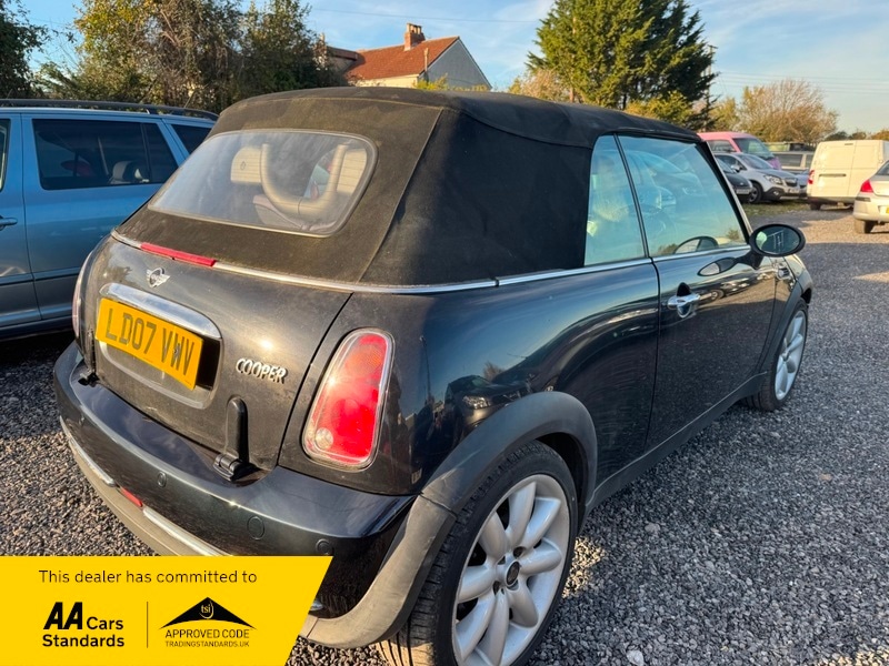 Used MINI Convertible 2007 for sale - 76665917: Photo 3