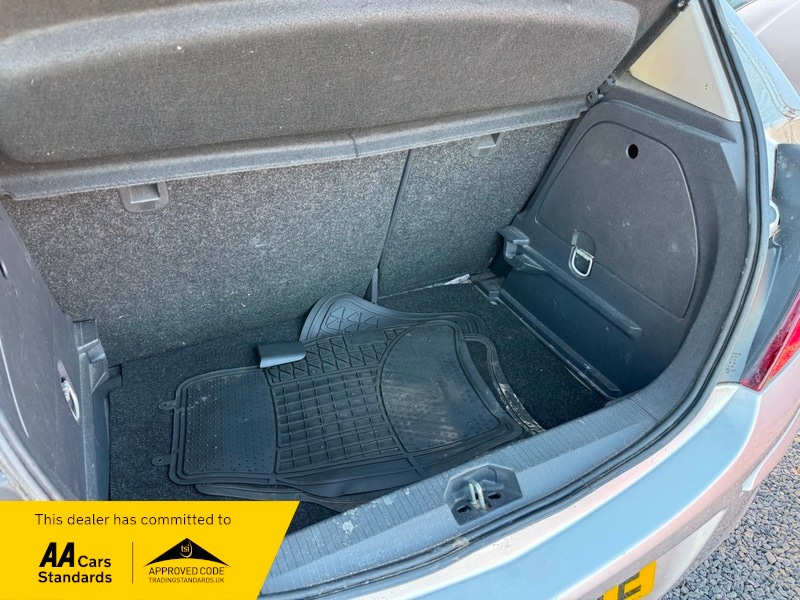 Used Vauxhall Corsa 2010 for sale - 76896661: Photo 11