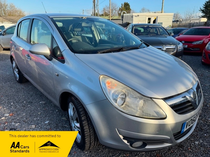 Used Vauxhall Corsa 2010 for sale - 76896661: Photo 2