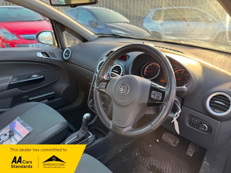Used Vauxhall Corsa 2010 for sale - 76896661: Photo 5