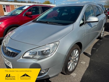 Used Vauxhall Astra 2011 for sale - 78154666: Photo