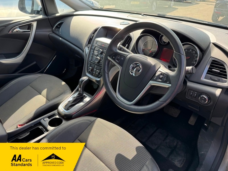 Used Vauxhall Astra 2011 for sale - 78154666: Photo 5