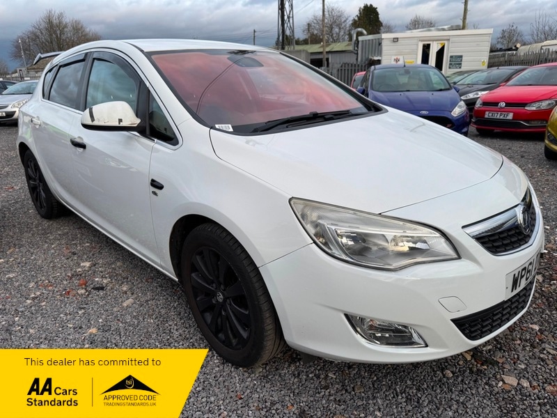 Used Vauxhall Astra 2011 for sale - 77154088: Photo 2