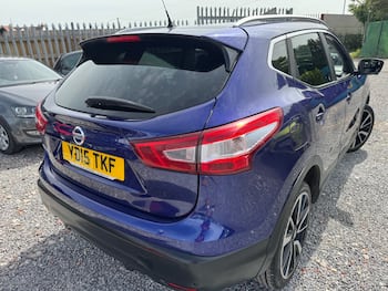 Used Nissan Qashqai 2015 for sale - 79792402: Photo