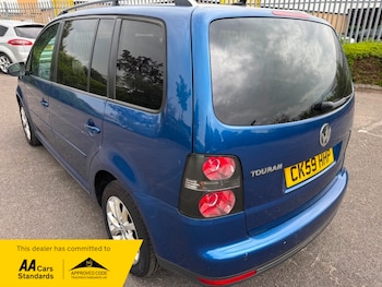 Used Volkswagen Touran 2009 for sale - 75360018: Photo