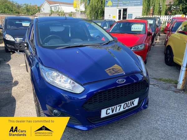 Used Ford Fiesta 2017 for sale - 75020278: Photo 2
