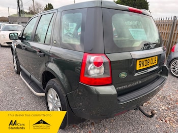 Used Land Rover Freelander 2008 for sale - 76924123: Photo