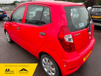 Used Hyundai i10 2013 for sale - 78851688: Photo
